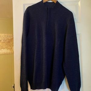 Men’s Navy Henley Sweater